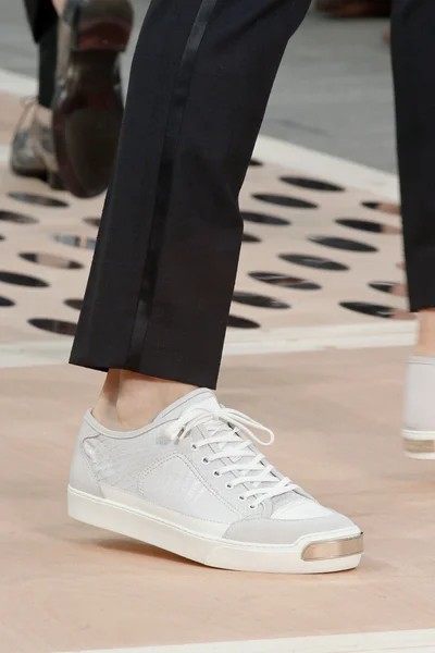 Look 93